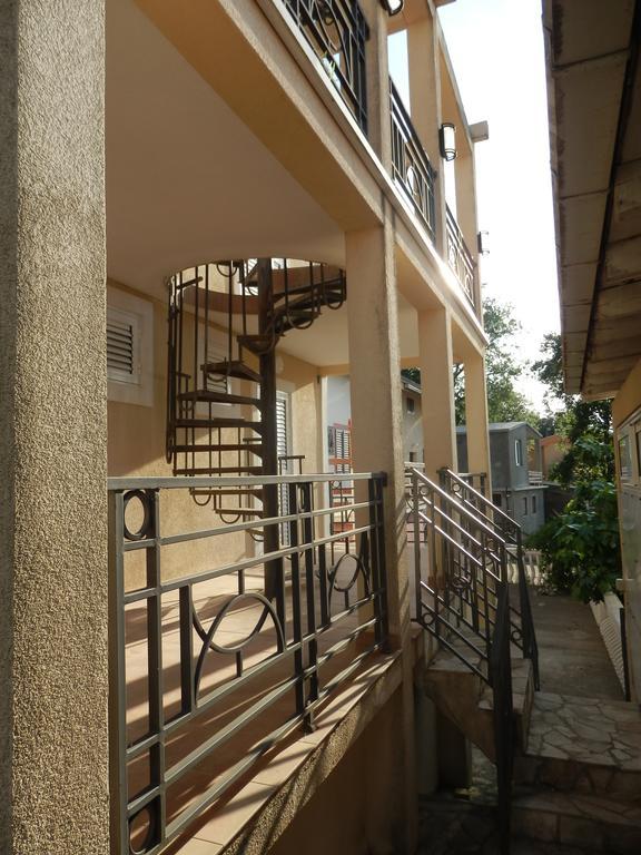 Apartments Esperanza Утеха Екстериор снимка